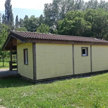 Campsite Les Peupliers Du Onlycamp